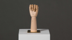 Trehånd dame kort på gullplate